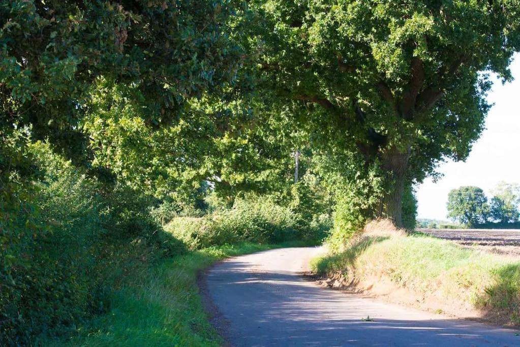 The Stables, Relax In 5 Star Style And Comfort With Lovely Walks All Around Maplestead Extérieur photo
